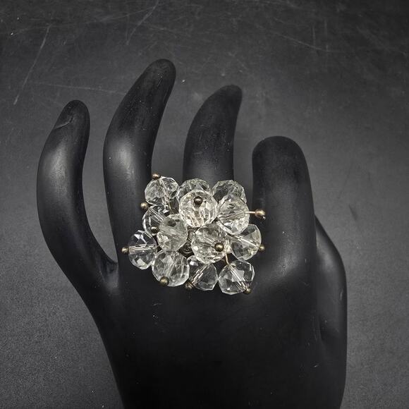 Glass Beaded Cha Cha Style Ring Silver Tone Adjustable Size 8 - Picture 1 of 6
